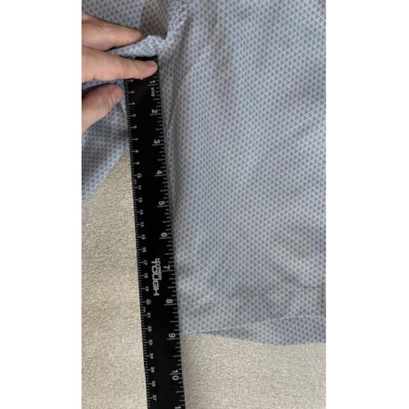 Pair Of Ben Hogan Golf Shorts Size 38 Set Of 2- Khaki & Gray (Spot On Beige) - Picture 9 of 9